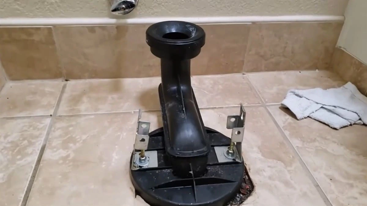 Toilet repair with flange repair bracket and new closet bolts in Clovis CA